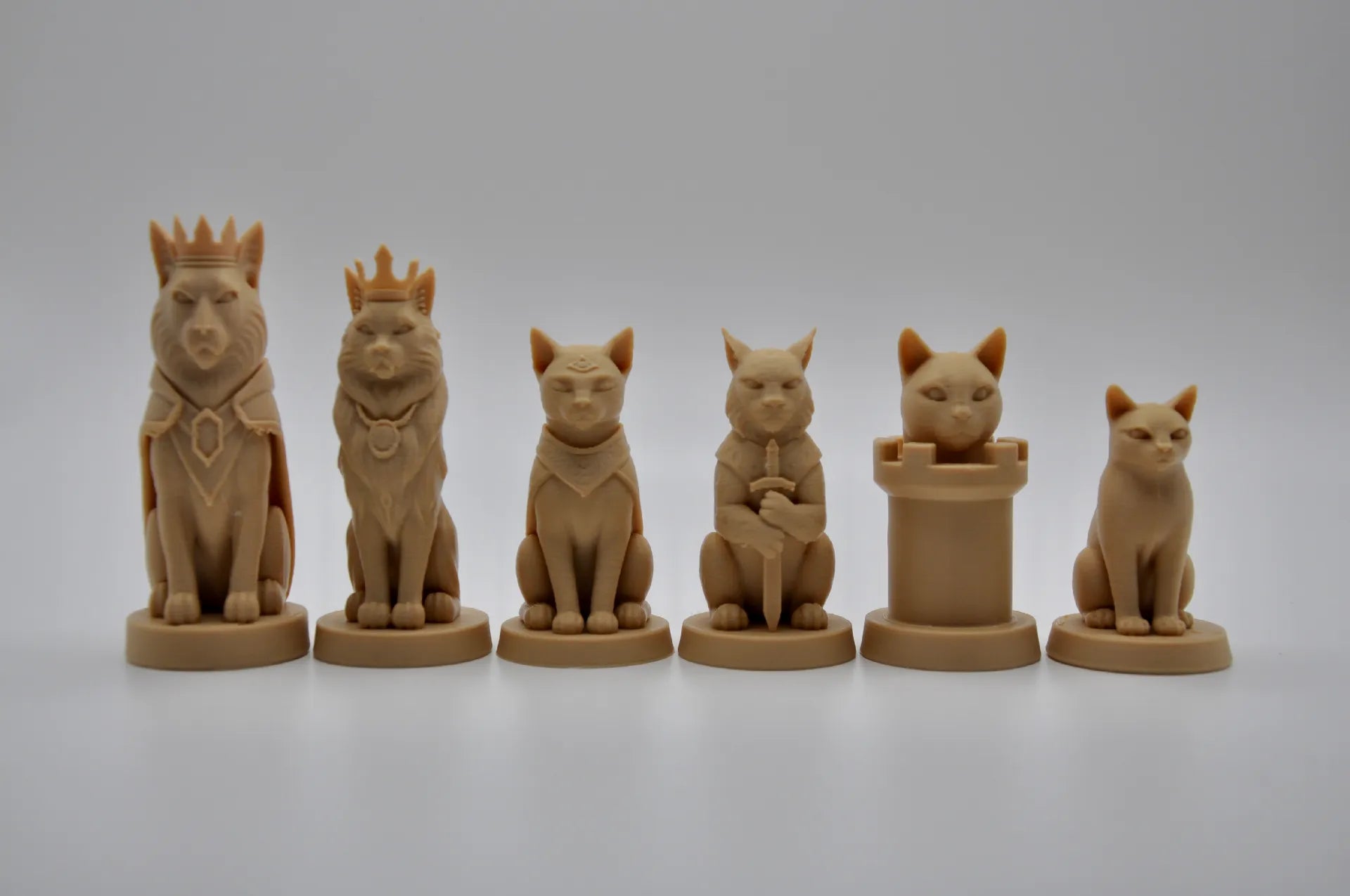Kedi Temalı Satranç Taşları