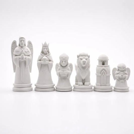 Peri Temalı Satranç Taşları